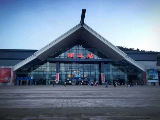 邯郸到丽江货运专线 上门接货+保证+时效+派送+省钱